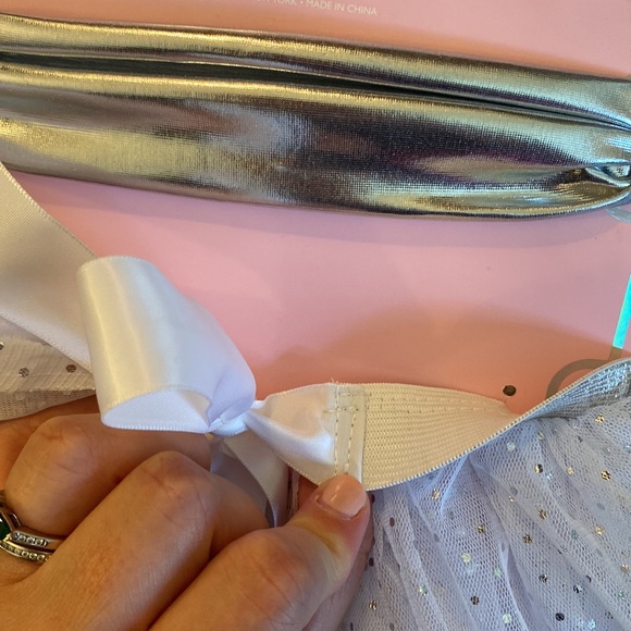 Sparkly silver/white tulle skirt, matching silver headband. 0-12 months. NWT! - Picture 3 of 4